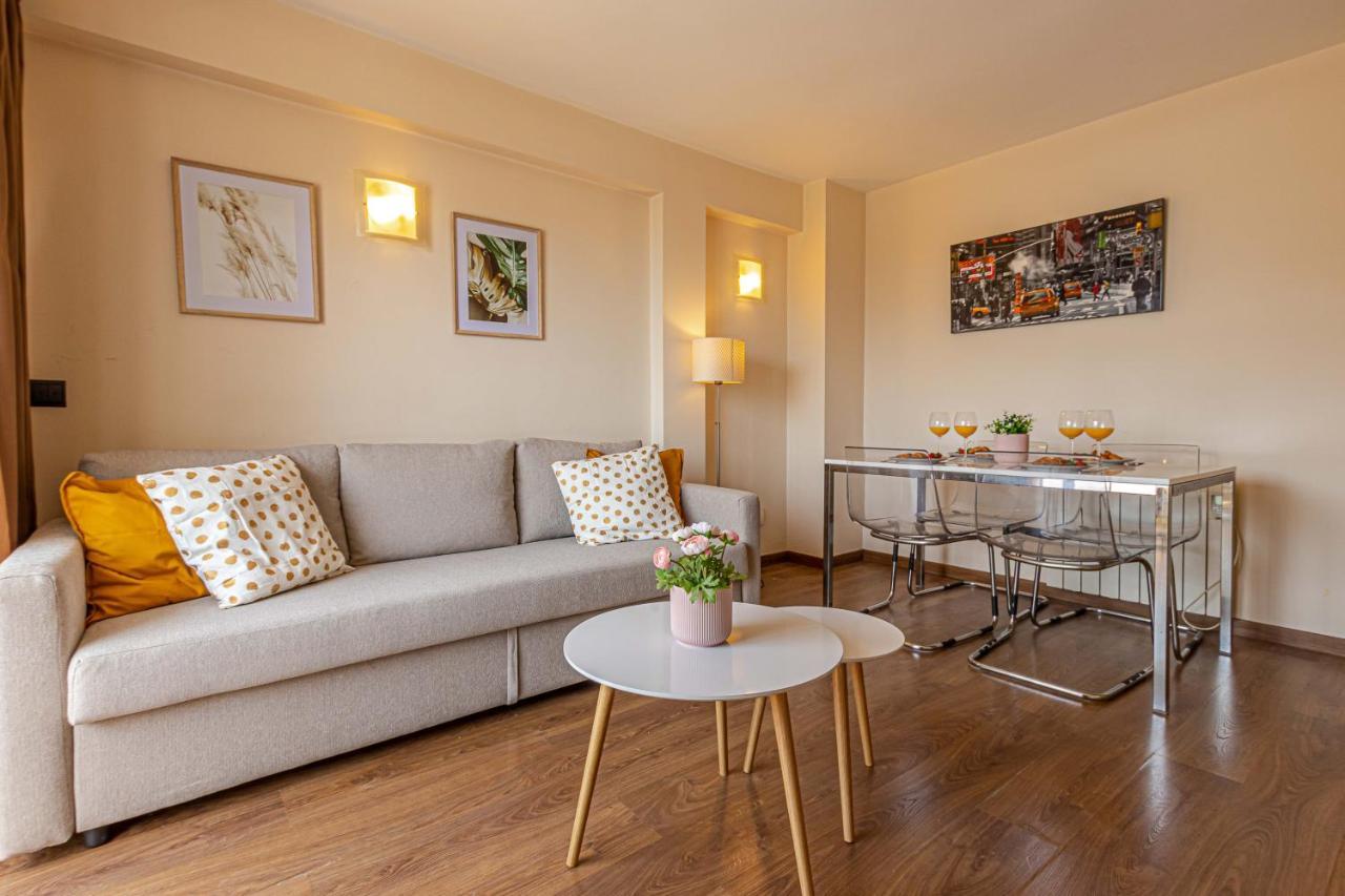 797 Holiday Rentals- Atico En Arroyo De La Miel Con Hermosas Vistas ベナルマデナ エクステリア 写真