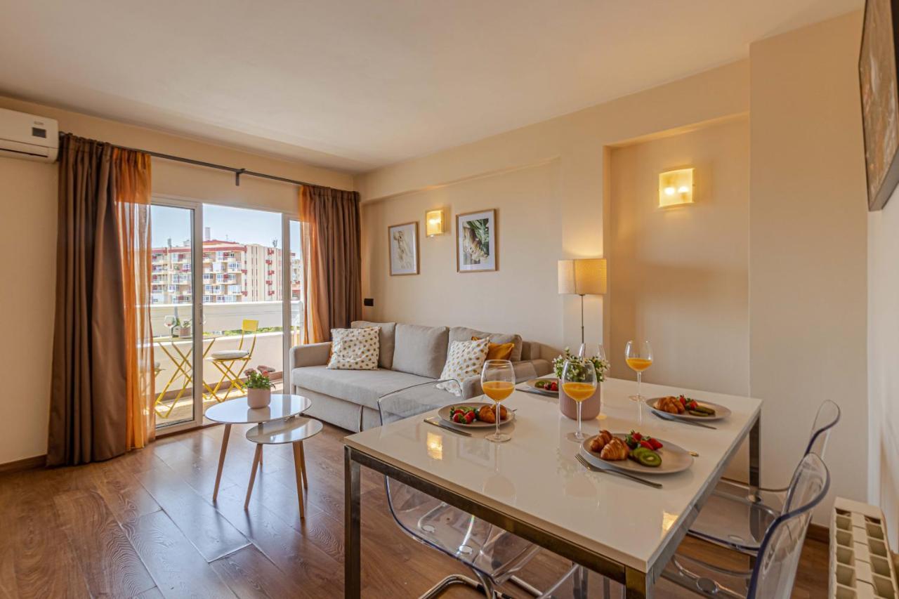 797 Holiday Rentals- Atico En Arroyo De La Miel Con Hermosas Vistas ベナルマデナ エクステリア 写真