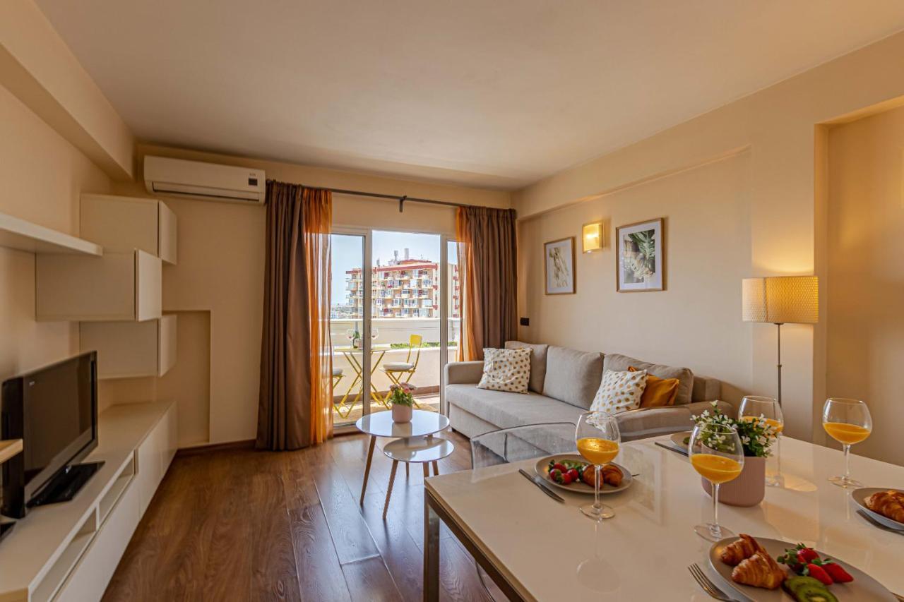 797 Holiday Rentals- Atico En Arroyo De La Miel Con Hermosas Vistas ベナルマデナ エクステリア 写真
