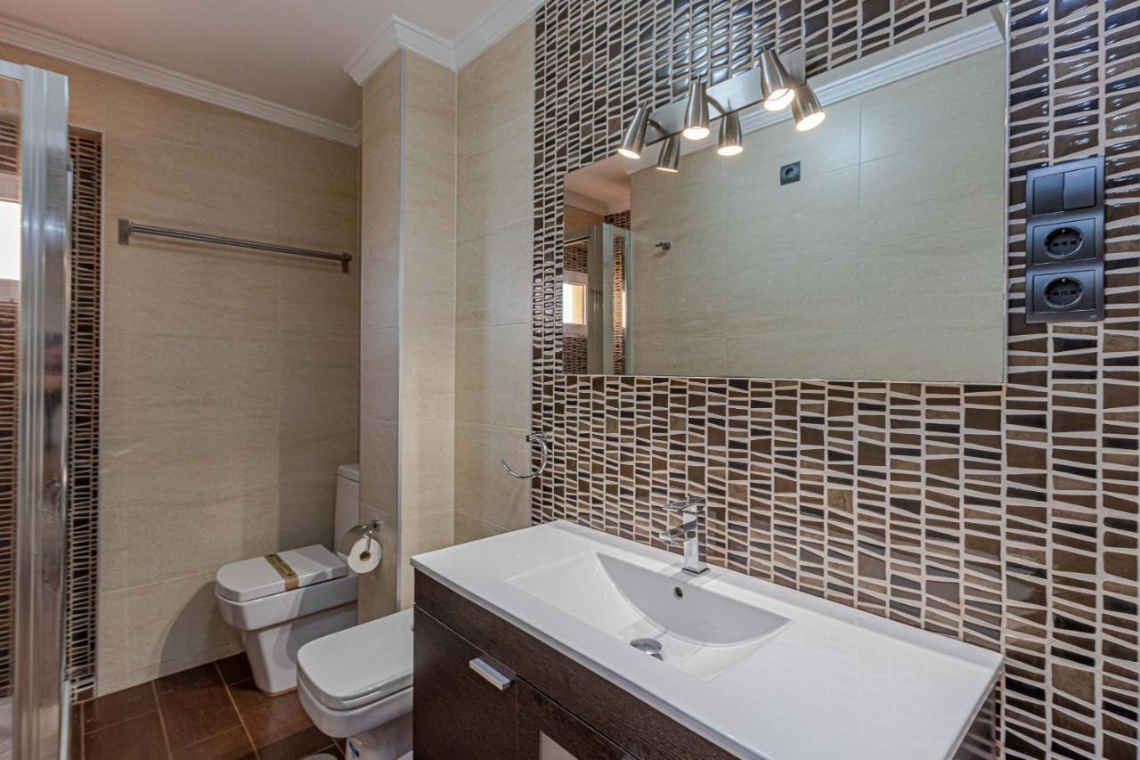 797 Holiday Rentals- Atico En Arroyo De La Miel Con Hermosas Vistas ベナルマデナ エクステリア 写真